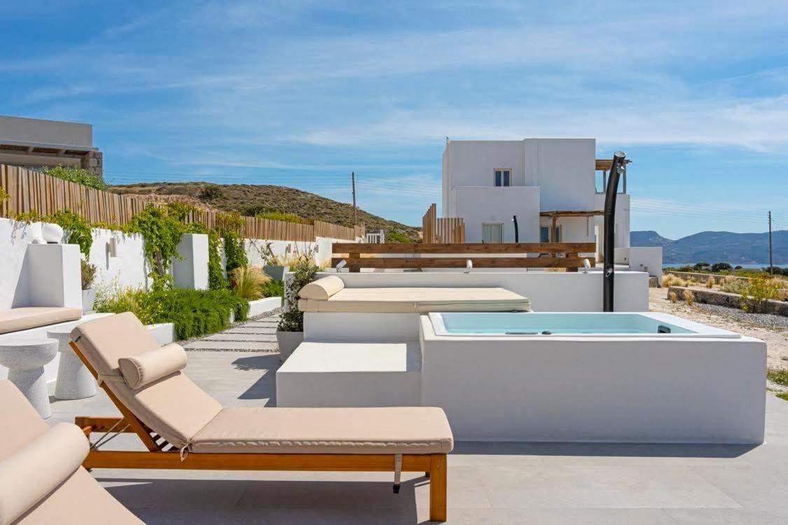 Milos Zen Suites Adámas Eksteriør bilde